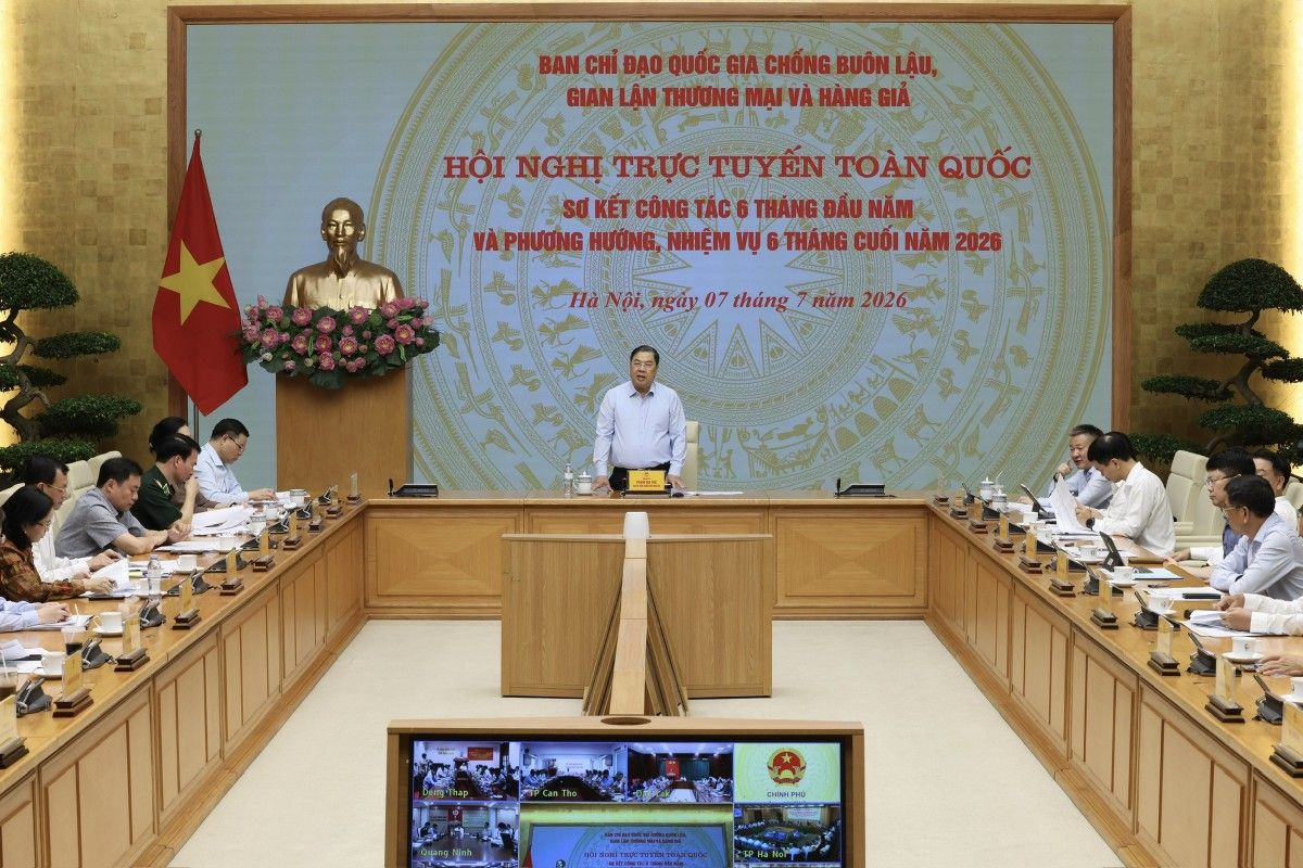 Nửa đầu năm 2026, thu nộp ngân sách từ hàng hóa vi phạm tăng gần 50% so với cùng kỳ