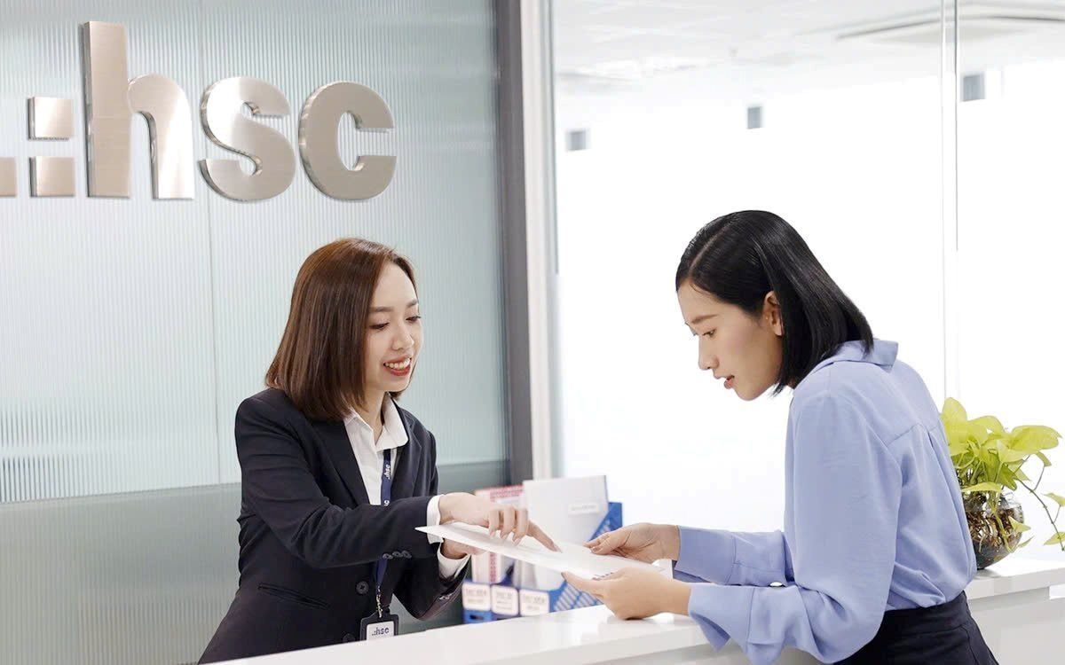 HCM chào bán 200 triệu cổ phiếu cho 10 nhà đầu tư, dự kiến thu 4.600 tỷ đồng