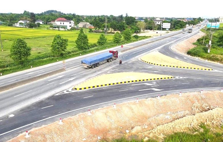 Hà Tĩnh đầu tư gần 700 tỷ đồng làm hơn 8km đường nối cao tốc Bắc - Nam