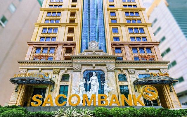 Hơn 1.100 nhân viên Sacombank nghỉ việc trong quý II, thu nhập giảm mạnh