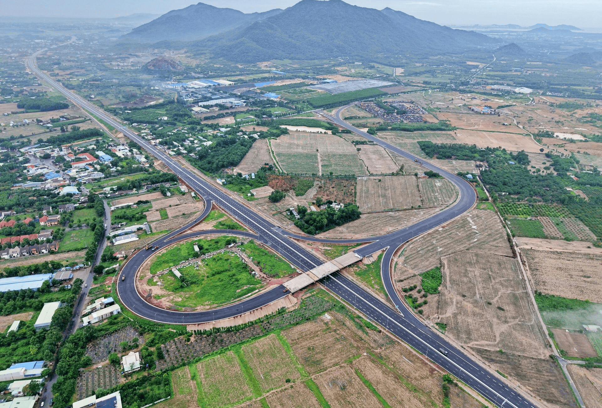 cao-toc-bien-hoa---vung-tau14-12053933.png