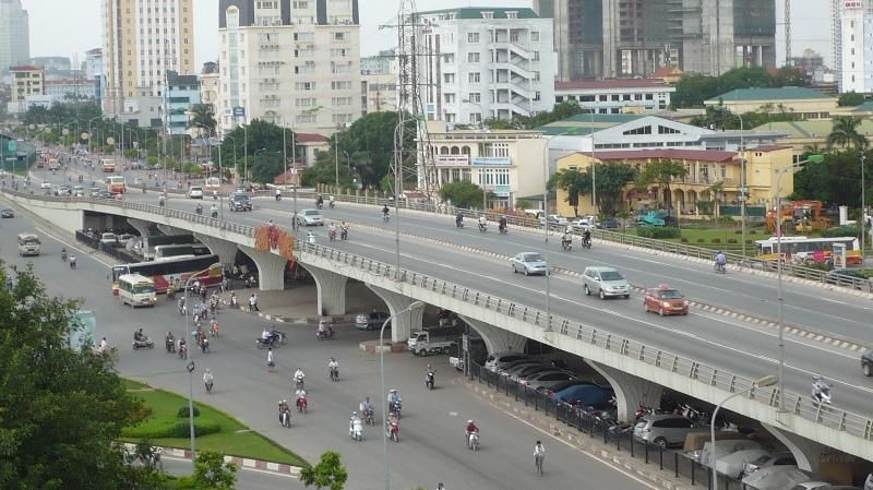 Bảy cầu vượt sông Hồng tăng tốc thi công, nhiều hạng mục bước vào giai đoạn lắp dựng