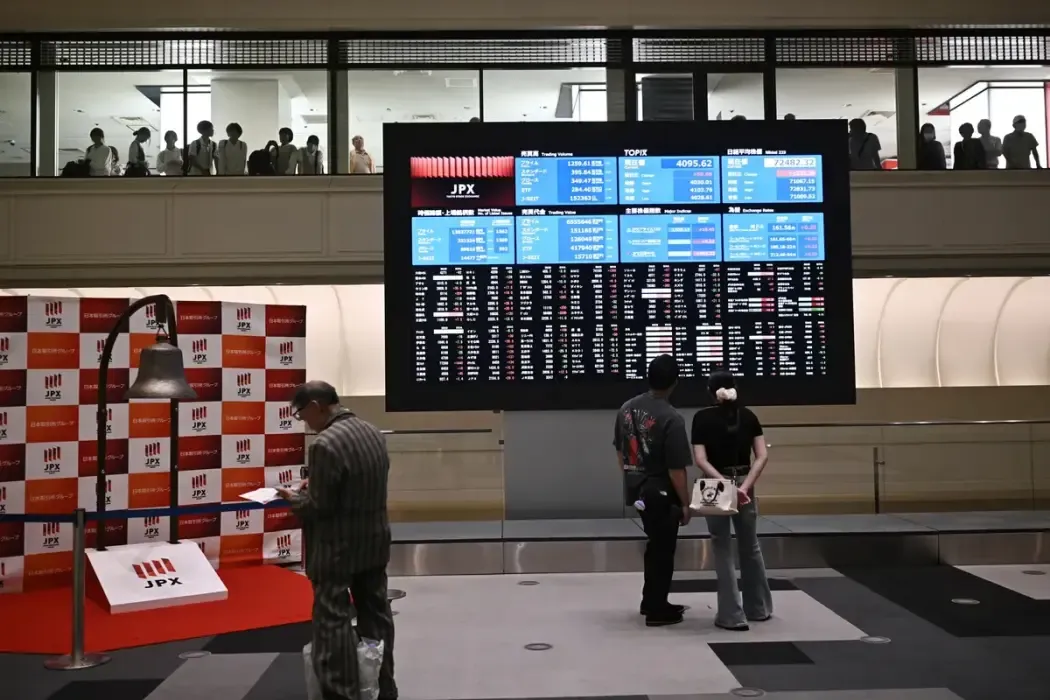 Nikkei 225 tăng gần 900 điểm, KOSPI phục hồi hơn 2% trong phiên 16/10