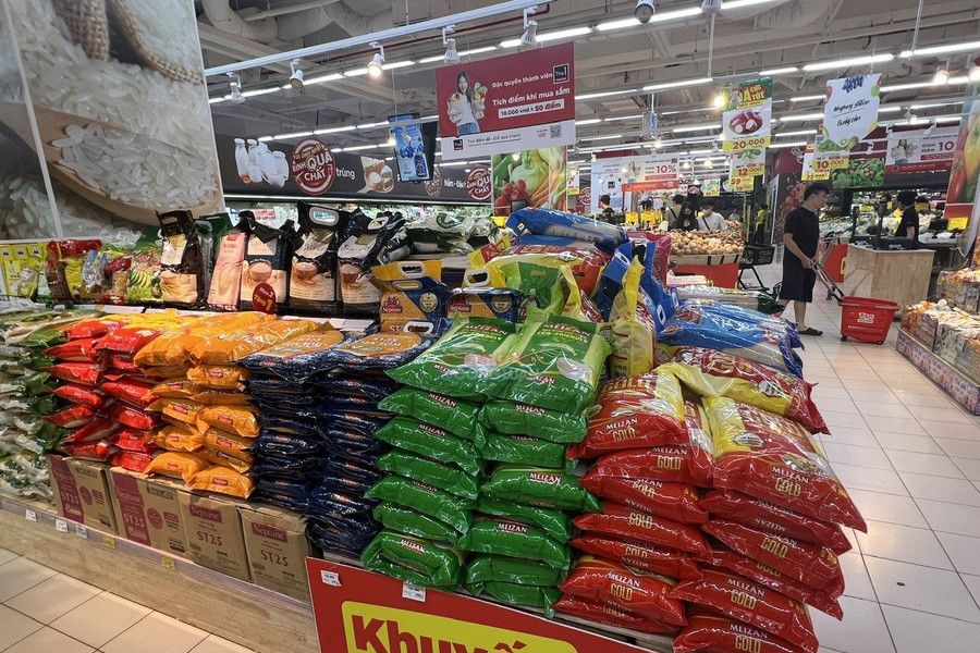 Giá lúa gạo hôm nay 19/10/2026: Thị trường đi ngang, gạo Ấn Độ cạnh tranh giá