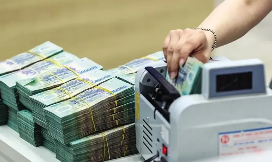 Lãi suất ngân hàng hôm nay 23/10/2026: Ngân hàng nào vẫn giữ lãi suất 7%/năm? 