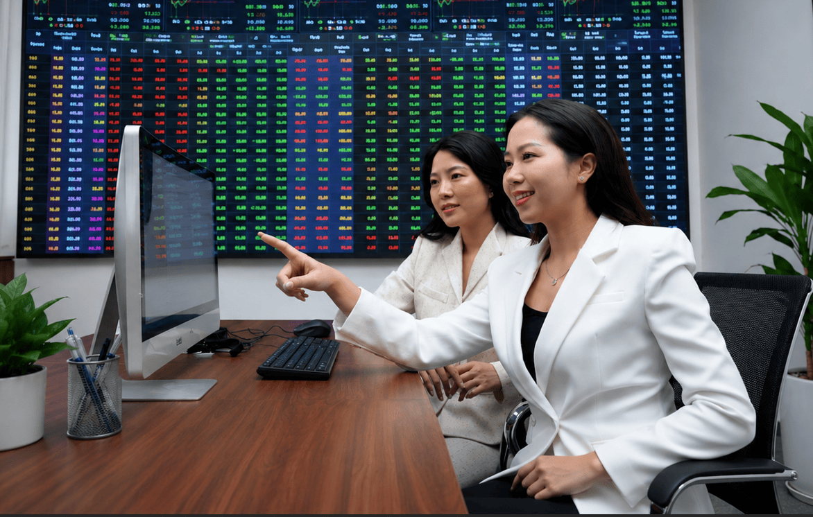 VN-Index ngày 30/10 cần thận trọng trước áp lực kiểm định vùng hỗ trợ 1.730-1.740 điểm