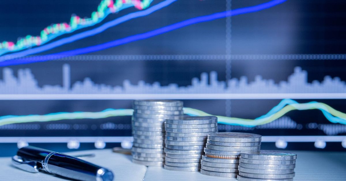 Tỷ giá ngân hàng hôm nay 15/10/2026: Tỷ giá trung tâm tăng 13 đồng, USD tự do giảm mạnh