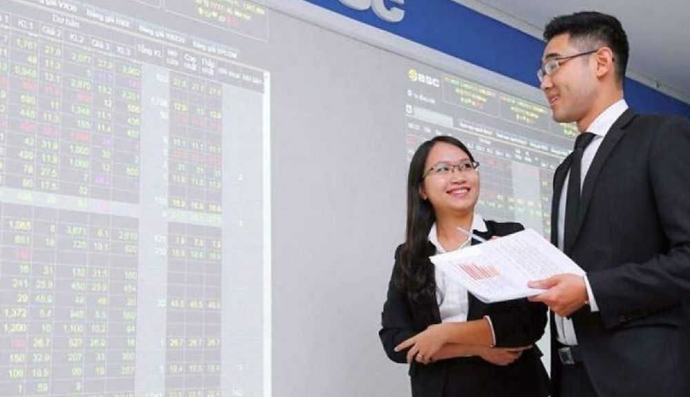 Kỳ vọng lợi nhuận tăng nhưng cổ phiếu chưa được định giá lại