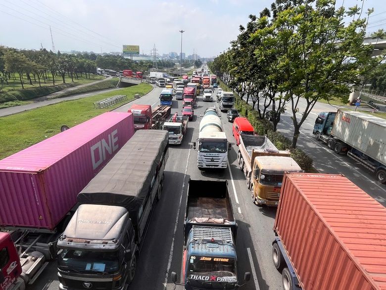 TP.HCM nghiên cứu Vành đai 5 để “chia lửa” cho cao tốc và các tuyến huyết mạch