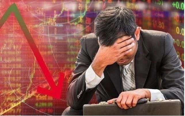Khối ngoại xả mạnh VPB, ACB, VHM, tổng giá trị bán ròng vượt 1.000 tỷ đồng