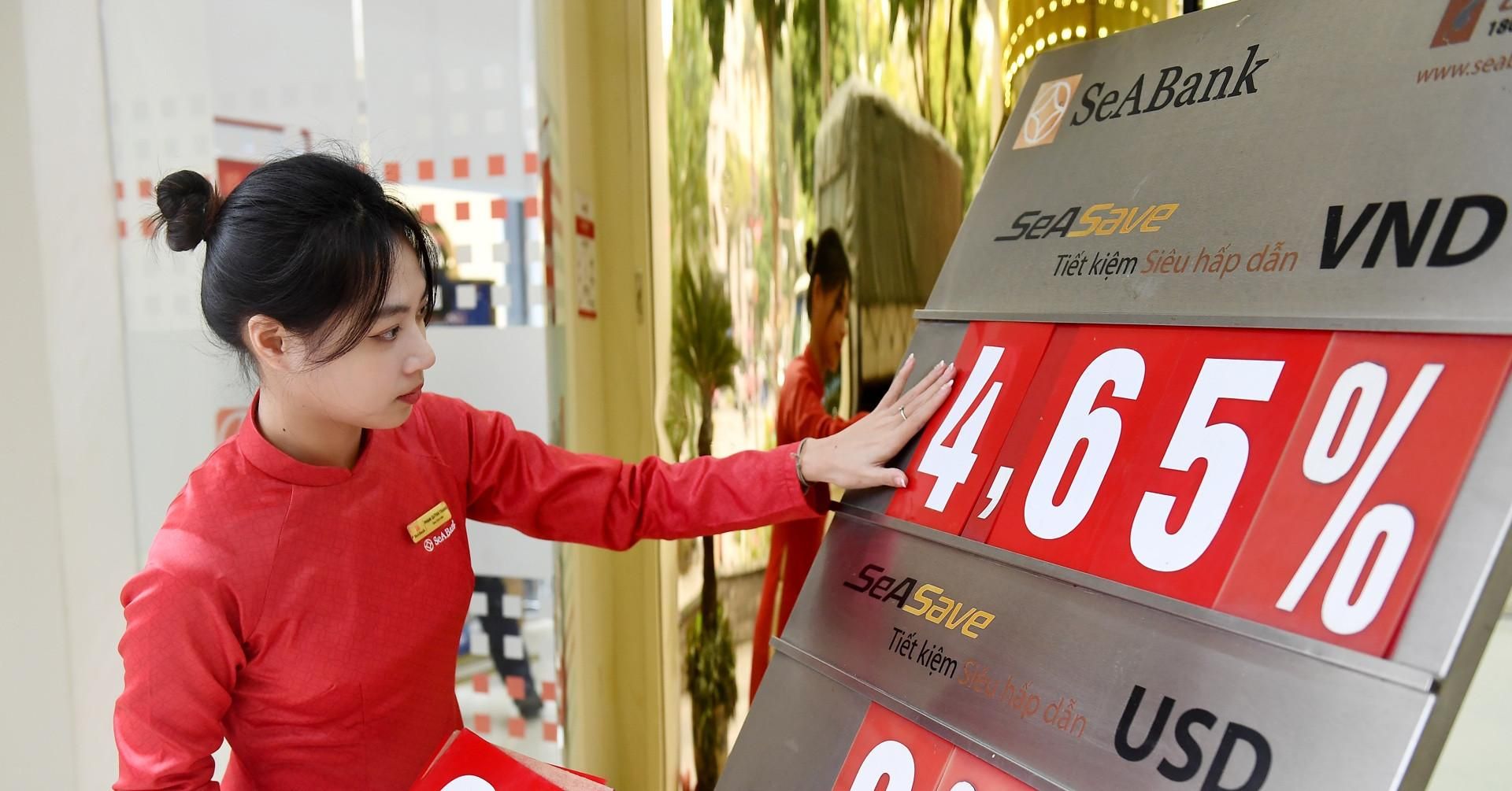 Thêm ngân hàng trả lãi suất 9%/năm, mặt bằng lãi suất phân hóa mạnh