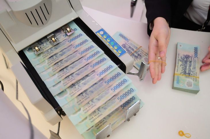 Lần đầu tiên có ngân hàng vươn tới cột mốc 20.000 tỉ đồng thu nhập lãi thuần