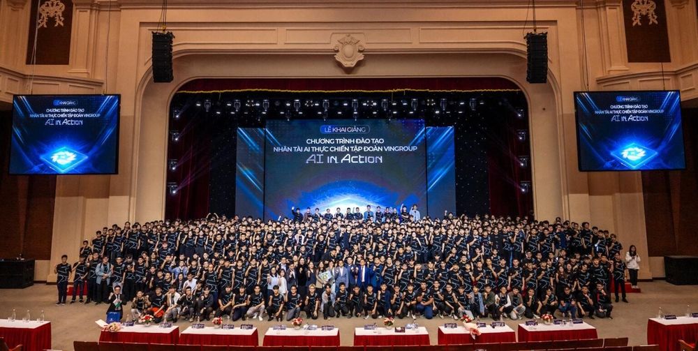 Vingroup ra mắt chương trình đào tạo AI cho 20.000 người với mức lương hàng tháng tiềm năng từ 20-50 triệu đồng.