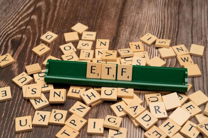 BlackRock's IBIT sheds $300 million as Bitcoin demand dwindles