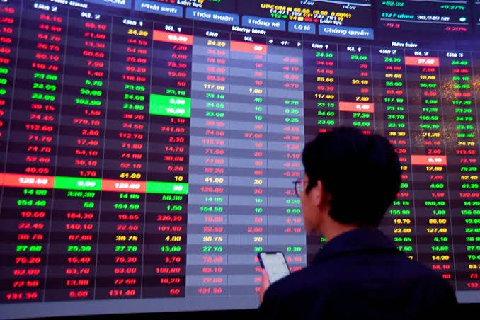 VN-Index có thể lùi về 1.800 điểm trước khi tìm lại đà tăng