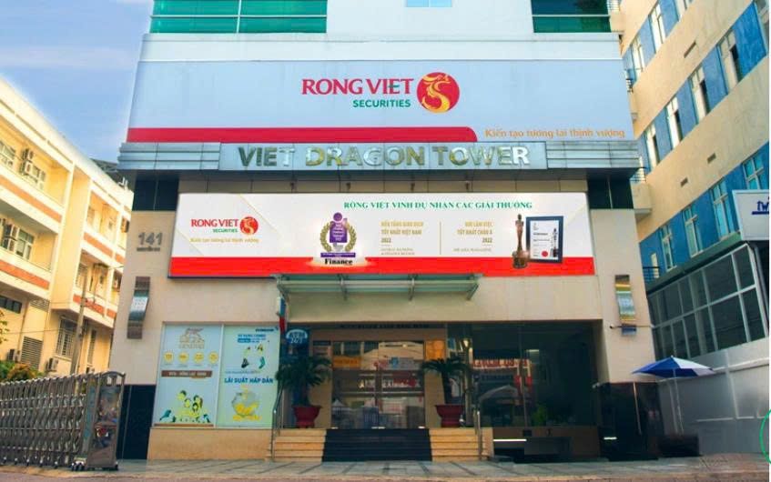 Một thành viên HĐQT Chứng khoán Rồng Việt vừa bán ra cổ phiếu VDS