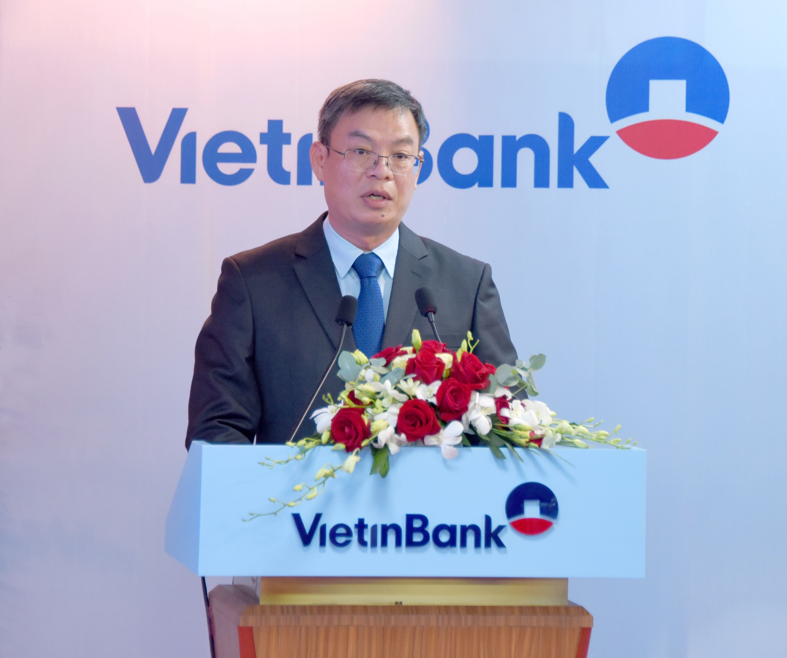Ngân hàng của Chủ tịch Trần Minh Bình dự kiến huy động 16.000 tỷ đồng từ trái phiếu