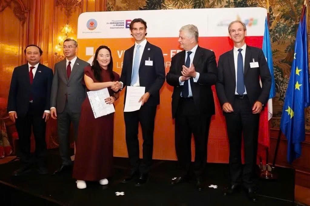 Ngân hàng đồng hành thúc đẩy năng lực tính toán lượng tử tầm vóc quốc tế