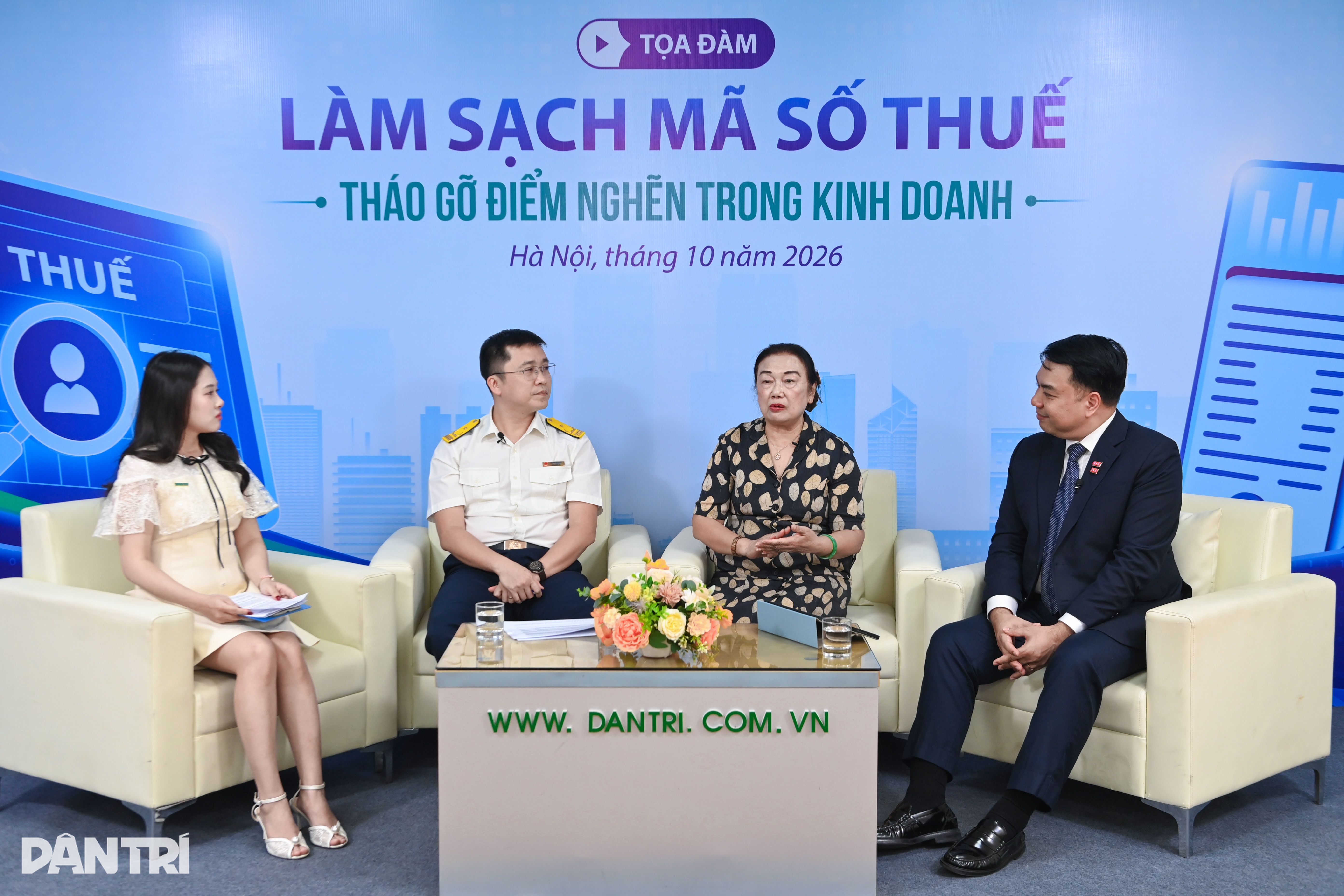 Ngừng hoạt động, nhiều doanh nghiệp vẫn gánh hàng chục triệu tiền phạt, lệ phí