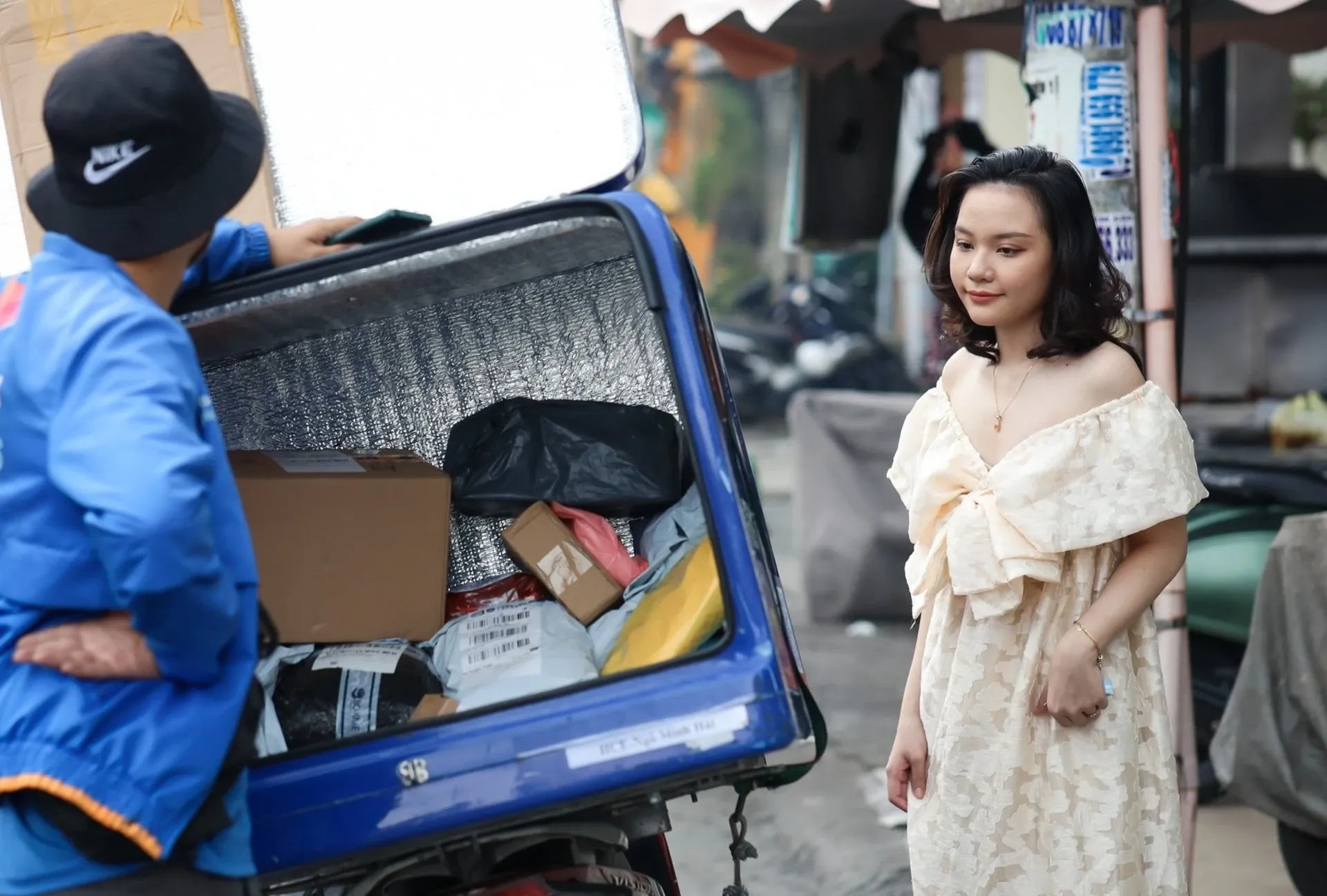 Người Việt đổ gần 292.000 tỷ đồng mua sắm ở Shopee, TikTok Shop