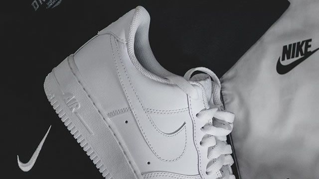 Nike sẽ báo cáo lợi nhuận quý III tài chính khi Jefferies nhận thấy động lực trong chiến lược chuyển đổi