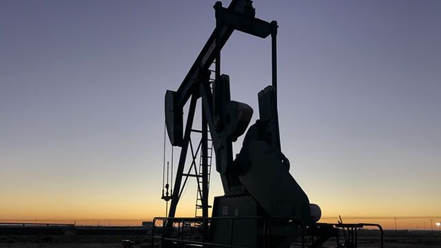 OPEC+ phê duyệt tăng 188.000 thùng/ngày sản lượng dầu tháng 6 khi gián đoạn Hormuz vẫn tiếp diễn