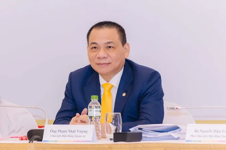 Tỷ phú Phạm Nhật Vượng sở hữu gần 5% vốn ngân hàng LPBank