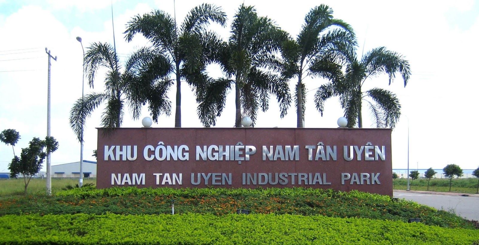 Phân tích cổ phiếu NTC: CTCP Khu Công nghiệp Nam Tân Uyên