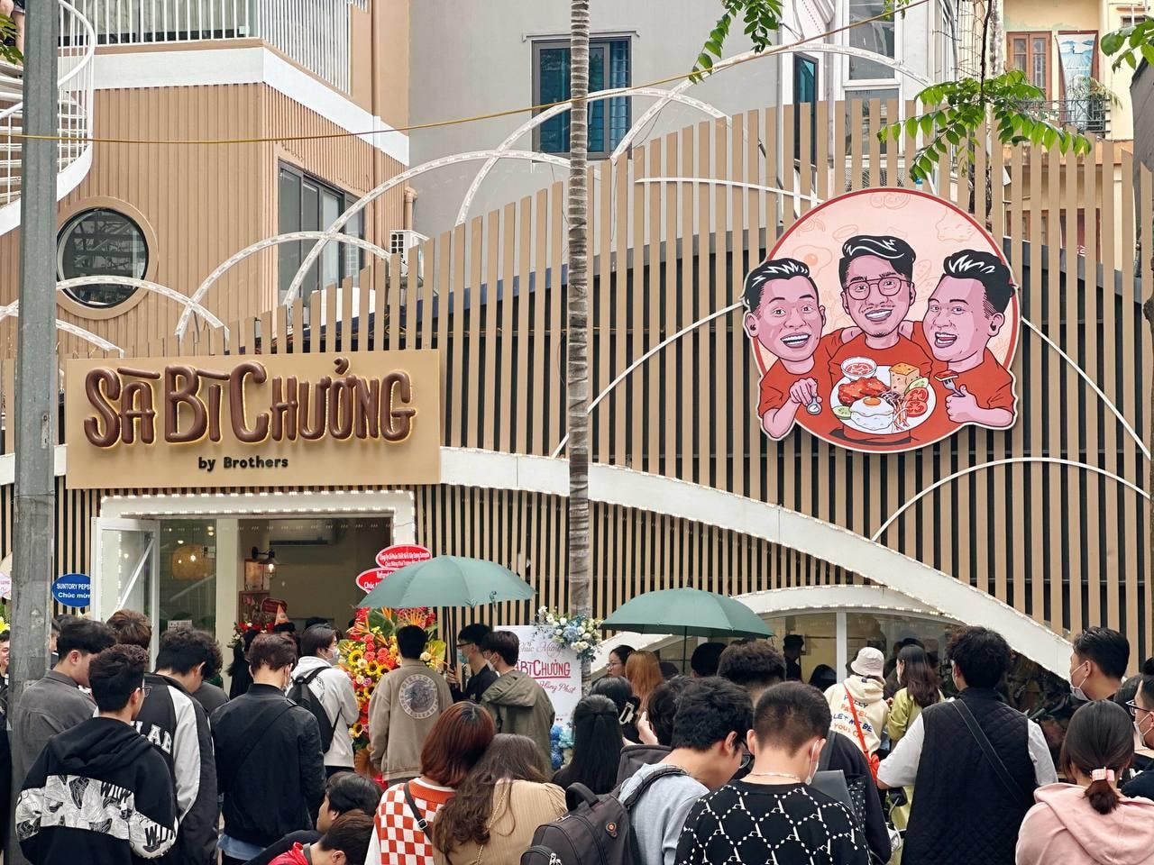 Chi nhánh Sà Bì Chưởng tại Đà Lạt đóng cửa khi ba streamer Độ Mixi, Xememis và PewPew đồng tăng vốn điều lệ của công ty từ 1,5 tỷ đồng lên 3 tỷ đồng