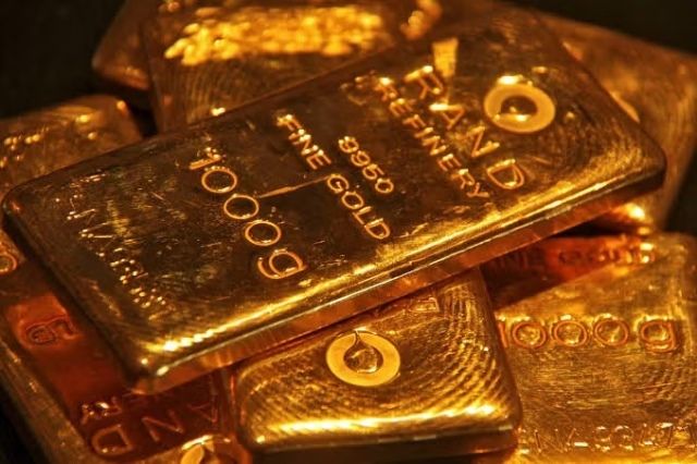 Banks in China halt personal gold trading on the Shanghai Gold Exchange