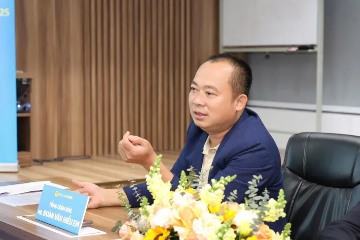 Sau hơn 2 năm làm ‘không công’, sếp Thế Giới Di Động nhận thù lao tiền tỉ