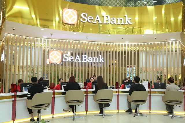 Một lãnh đạo SeABank bán cổ phiếu SSB theo kế hoạch nhưng mua nhầm 3.100 đơn vị