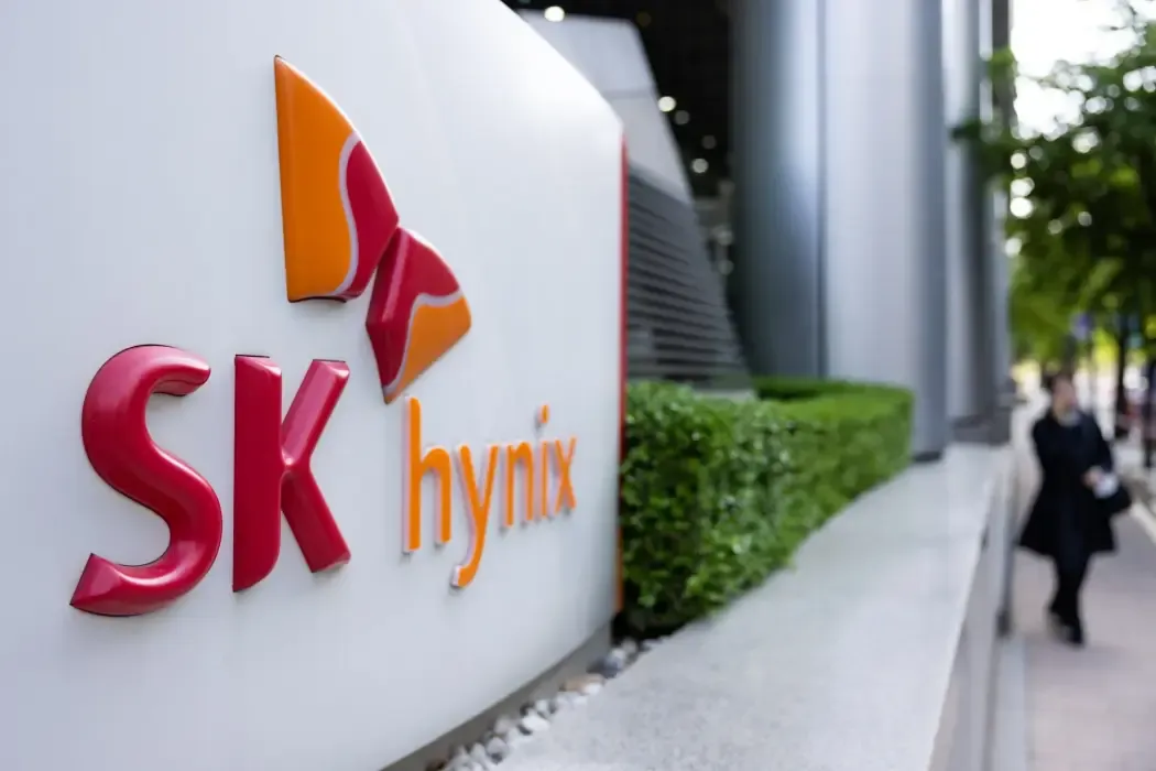 SK Hynix lãi mạnh nhờ AI nhưng cổ phiếu vẫn lao dốc 9% vì nỗi lo mới