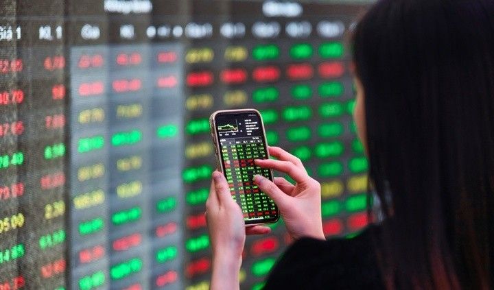 TCBS: Thanh khoản thấp, theo dõi cổ phiếu chứng khoán tạo đáy