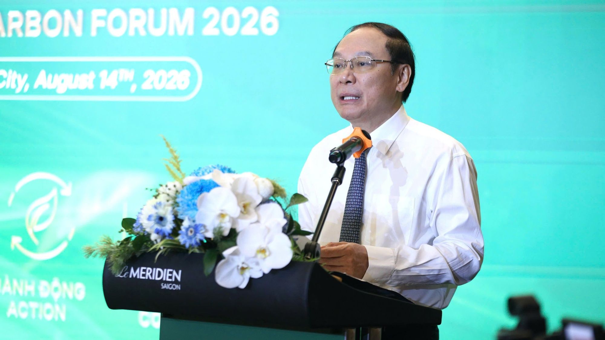 thu-truong-bo-nong-nghiep-va-moi-truong-le-cong-thanh.jpg