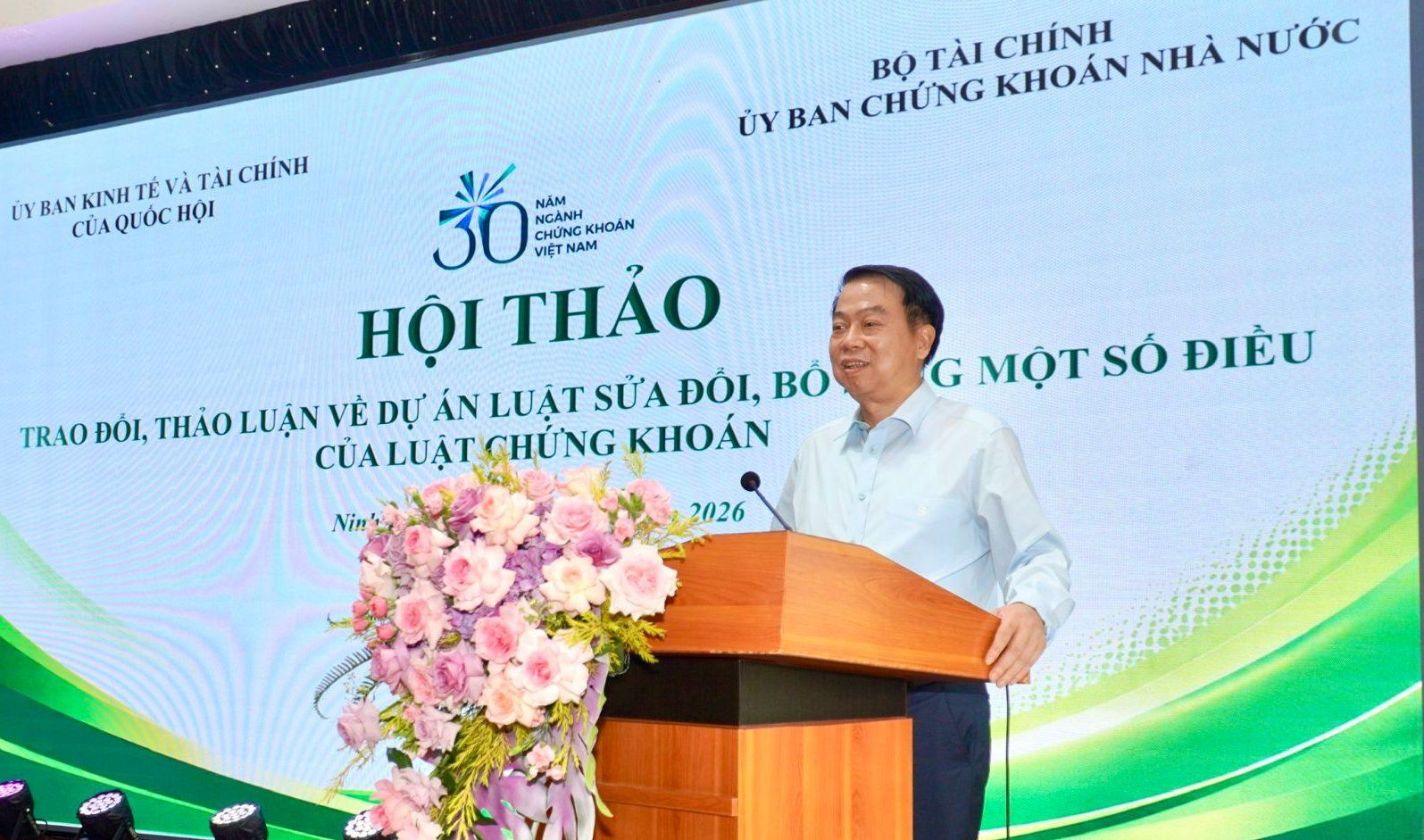 Đơn giản hoá thủ tục, bổ sung cơ chế sandbox trong sửa Luật Chứng khoán