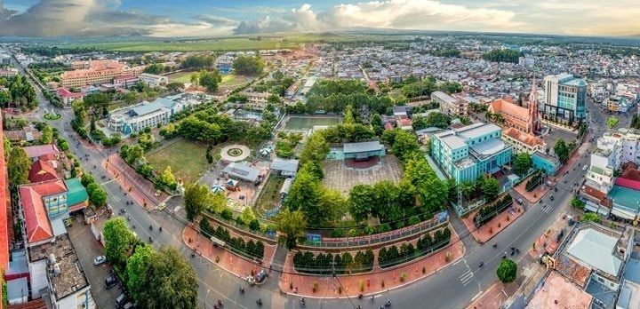 Việt Nam sẽ có thành phố trực thuộc Trung ương đầu tiên giáp Campuchia, đề án được trình Chính phủ trước ngày 4/4
