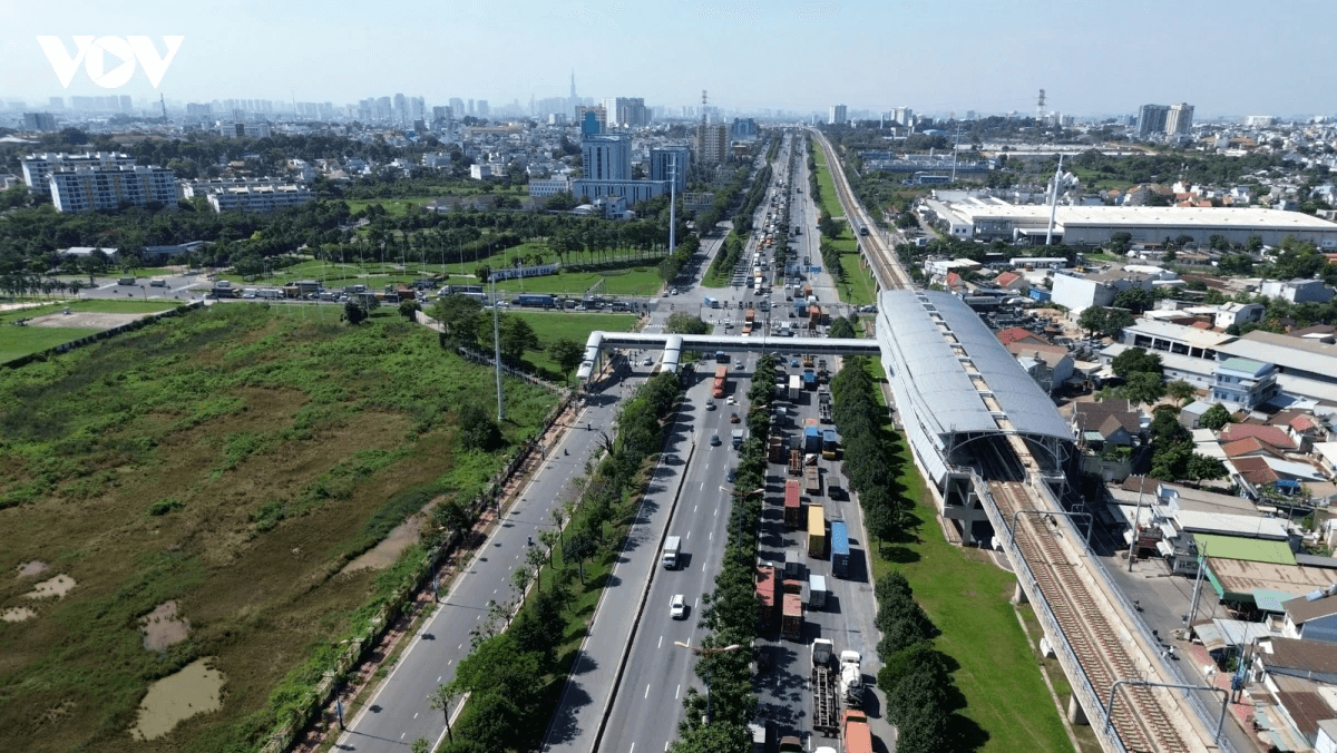 Đề xuất mới đối với tuyến đường sắt đô thị kết nối Thủ Dầu Một với TP.HCM