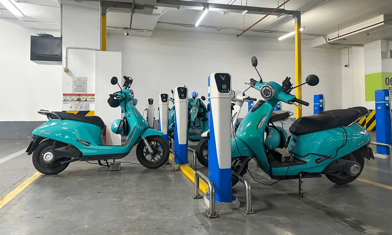 Bộ Xây dựng thúc đẩy hạ tầng giao thông xanh cho phương tiện điện