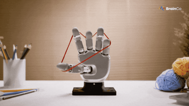 BrainCo unveils Revo 3 robot hand, signaling progress toward brain-machine integration