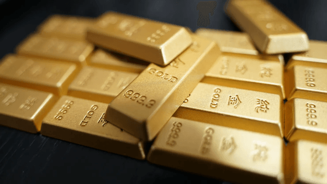 Gold prices slip to around $4,650 per ounce as investors await signals on US-Iran developments ahead of Hormuz Strait reopening deadline