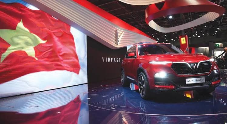 VinFast bắt đầu quy đổi quà tặng tương đương 30 cổ phiếu VFS cho chủ xe