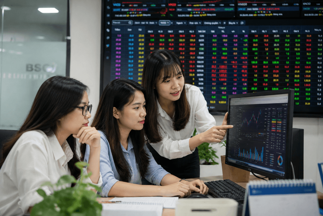 Vì sao nhóm năng lượng - hóa chất trở thành điểm sáng của mùa báo cáo tài chính quý II/2026?