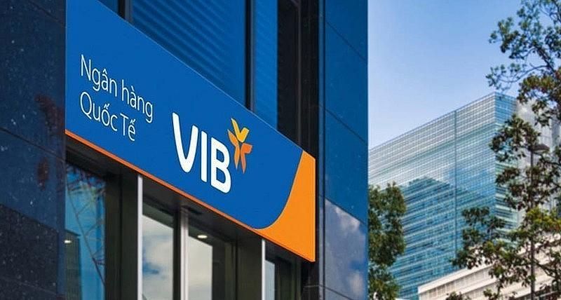 Lợi nhuận cốt lõi chịu sức ép, cổ phiếu một ngân hàng bị hạ hơn 12% giá mục tiêu
