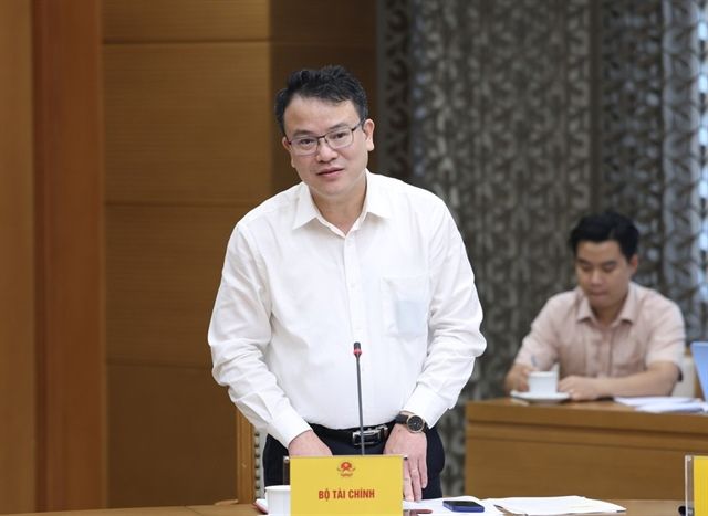 Deputy Prime Minister Nguyen Van Thang: Early allocation of growth targets for localities and state-owned enterprises