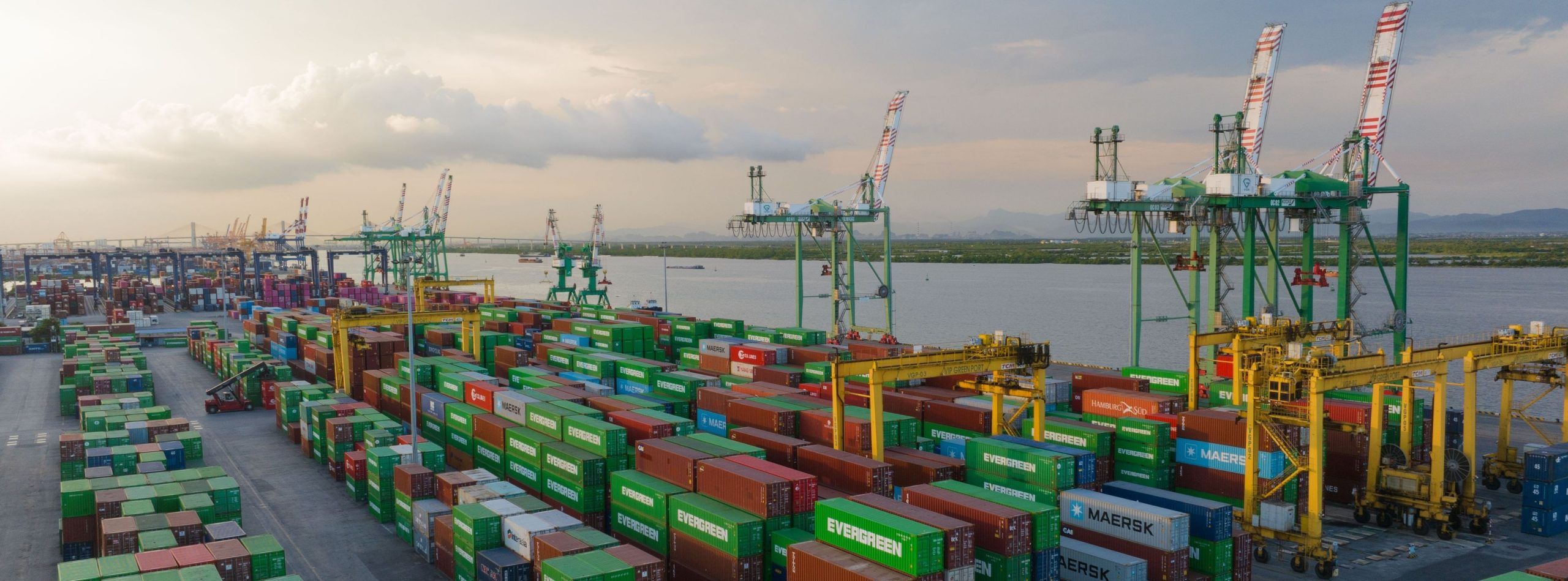 Viconship (VSC) vay tối đa 2.200 tỷ đồng từ 4 công ty con