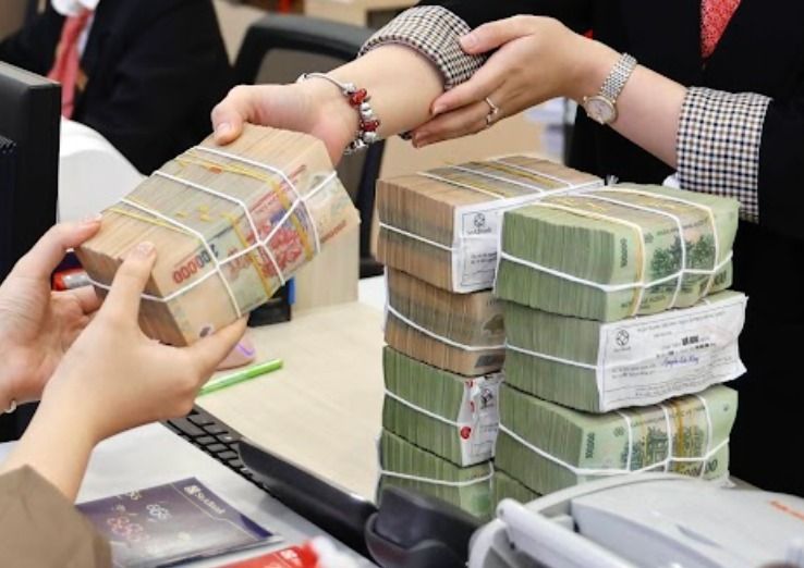 Cuộc đua hút tiền gửi nóng lên: Ngân hàng đưa căn hộ, biệt thự vào chương trình tiết kiệm