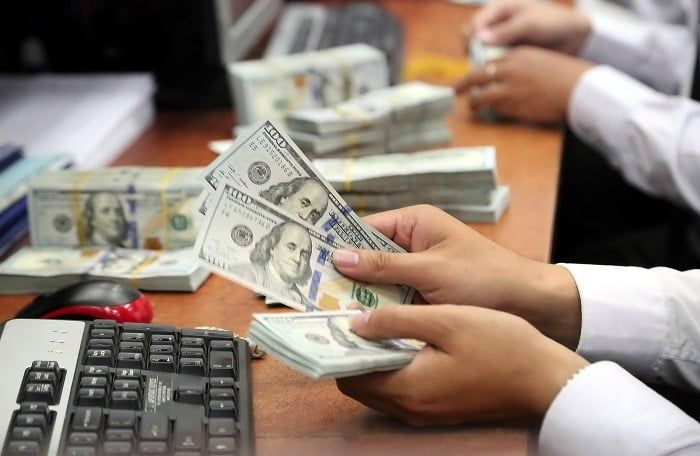 Tỷ giá ngày hôm nay 5/10/2026: Đồng bạc xanh tăng tuần thứ ba, thị trường chờ tín hiệu từ Fed