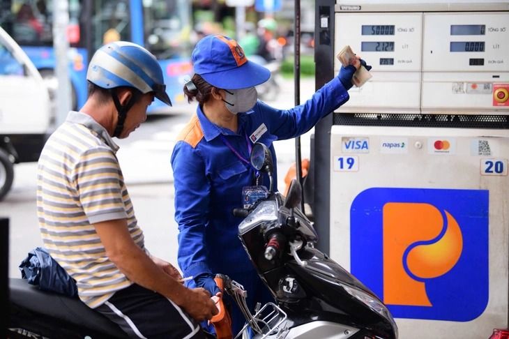 Giá xăng dầu hôm nay 25/9/2026: Xăng E10 RON 95-III tăng 1.450 đồng/lít