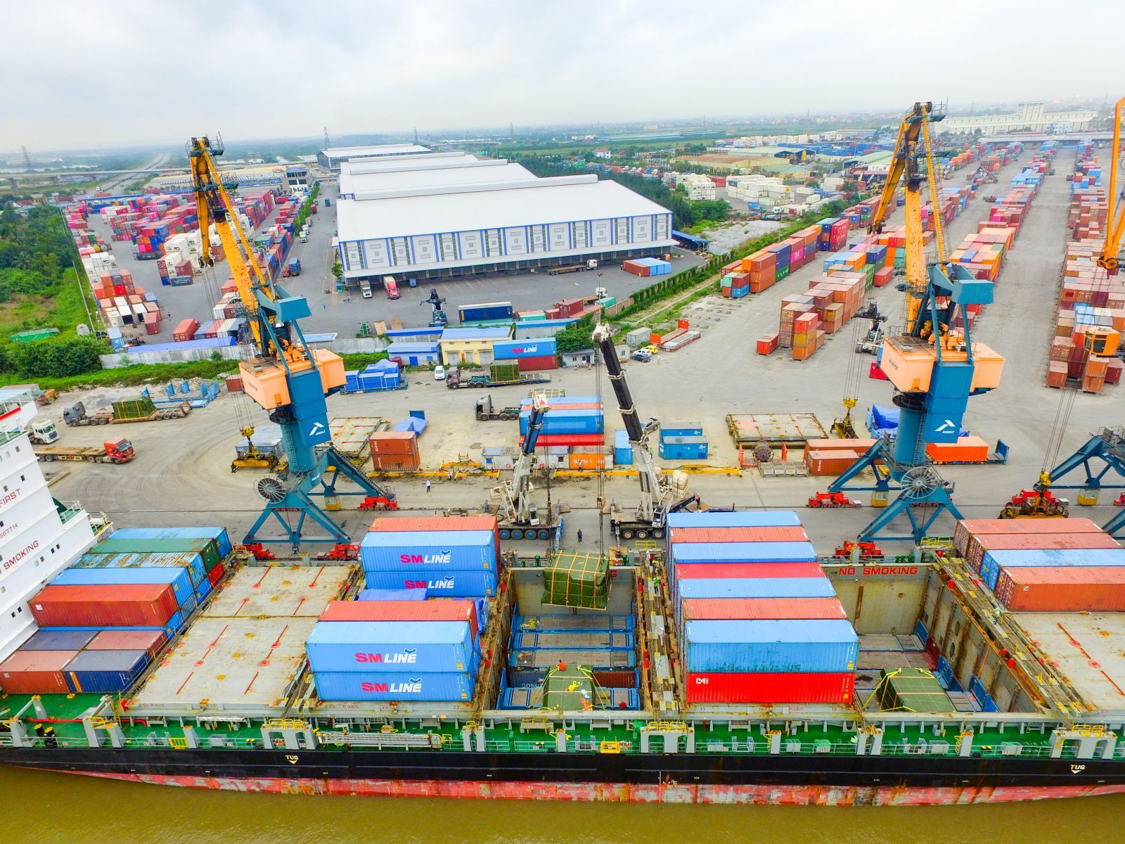 HAH rót thêm gần 200 tỷ đồng đóng tàu, cổ đông sắp nhận cổ tức tiền mặt 20%